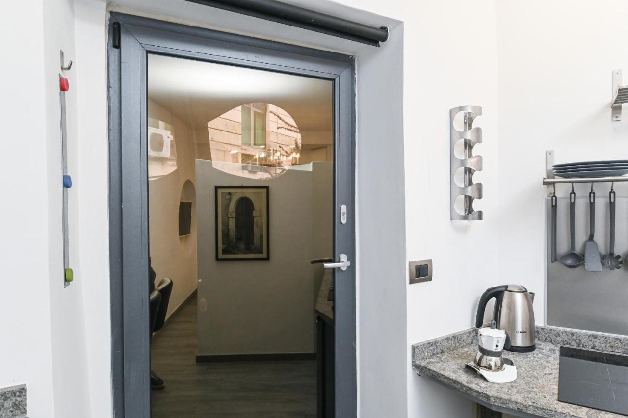 The Essential Trastevere Design Studio Róma Kültér fotó